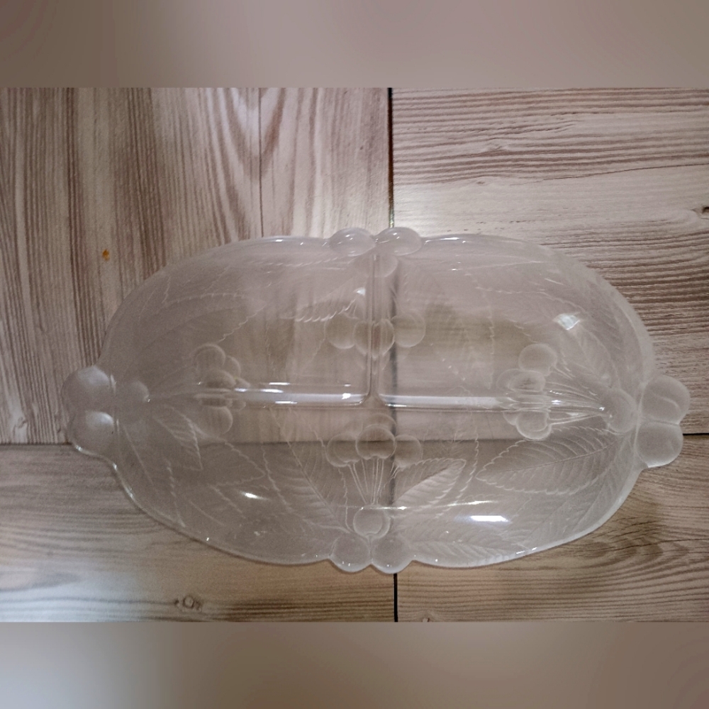 VINTAGE Mikasa Bountiful Cherries Frosted glass 3- Section Serving Bowl/Dish